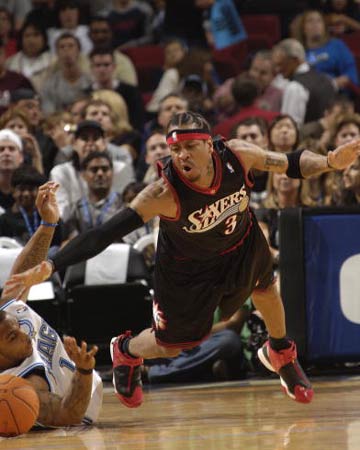 迪洛伦佐：这三个月我们已展现不同面貌，接下来准备好附加赛（迪洛伦佐：三个月来展现全新面貌，我们已整装待发迎接附加赛）