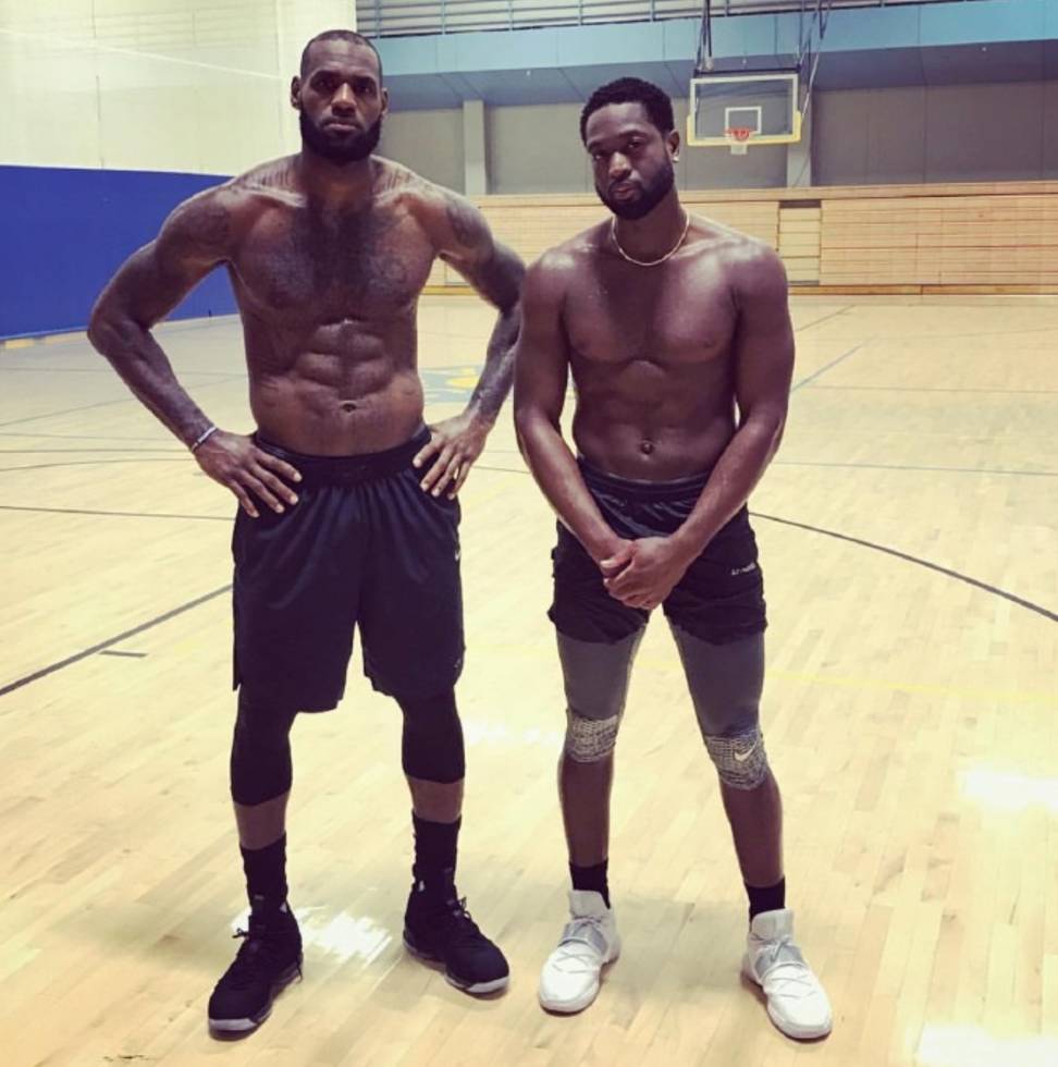 劳塔罗本赛季34次射门意甲第三，6次错失绝佳机会数意甲第二（劳塔罗本季34脚射门居意甲第3，6次错失良机排第2）